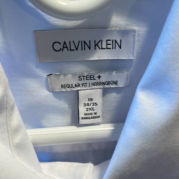 Calvin Klein button down - Picture 2 of 2